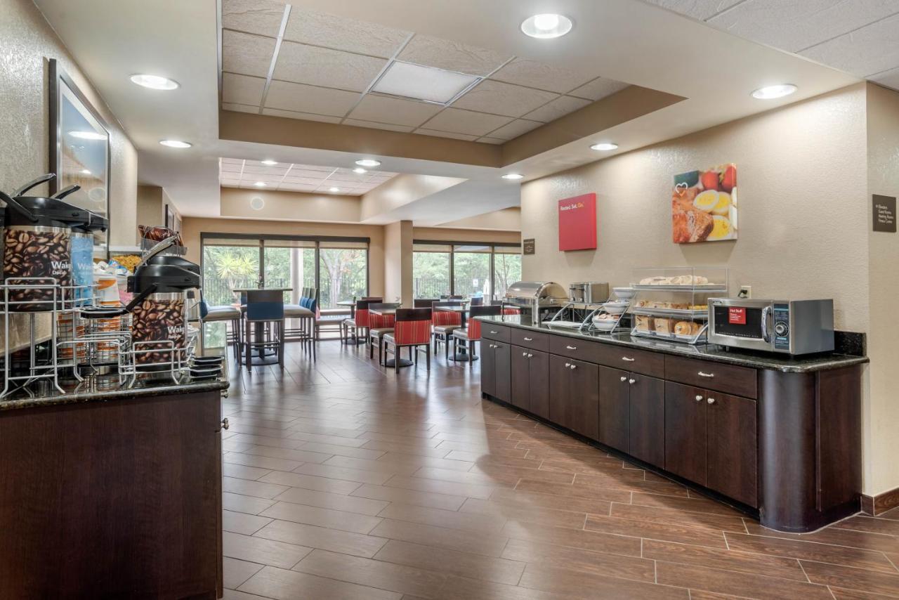 Comfort Suites Tallahassee Capitol - University Area Екстериор снимка