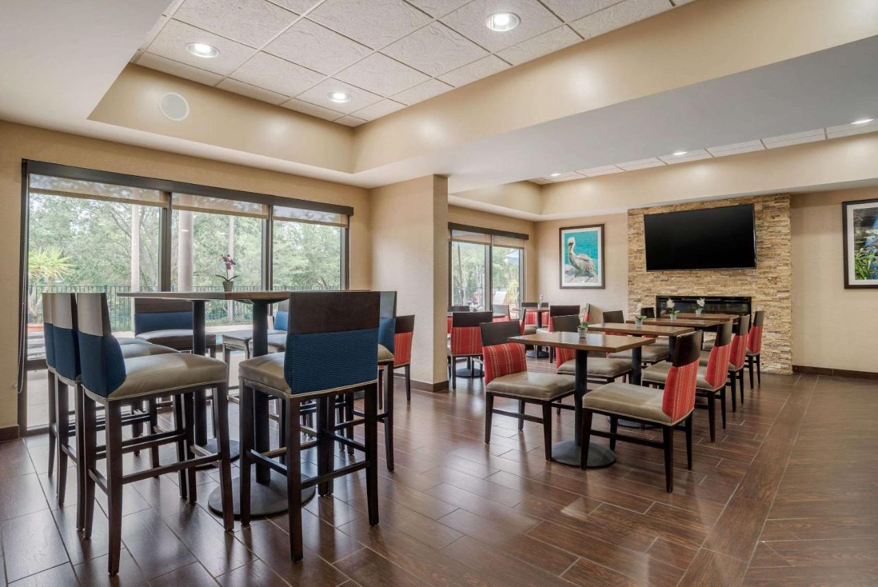 Comfort Suites Tallahassee Capitol - University Area Екстериор снимка