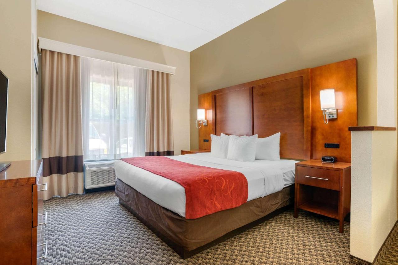 Comfort Suites Tallahassee Capitol - University Area Екстериор снимка