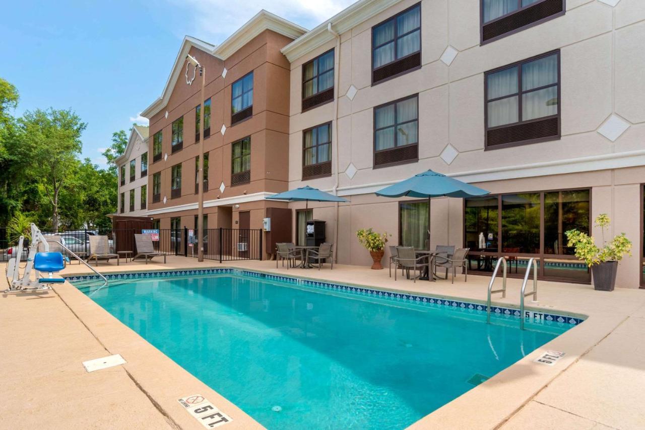 Comfort Suites Tallahassee Capitol - University Area Екстериор снимка
