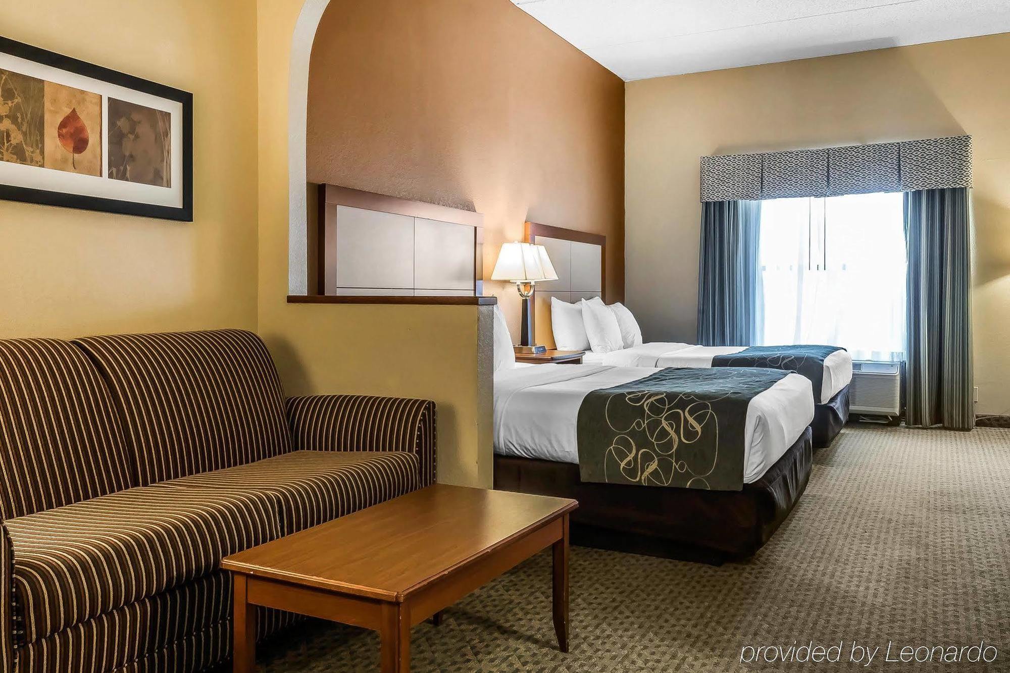 Comfort Suites Tallahassee Capitol - University Area Екстериор снимка